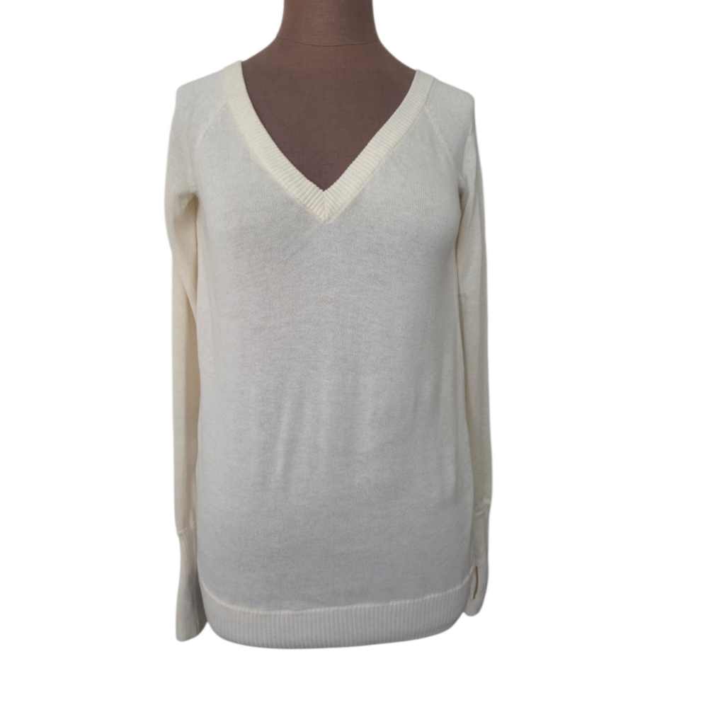 Lululemon Unity PulloverHeathered White /Ivory 4-6